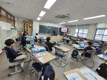 2025학년도&nbsp;늘봄학교&nbsp;로봇조립부&nbsp;공개수업